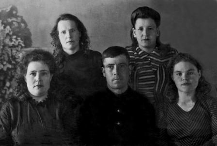 Водосбросы в период паводка не планируются